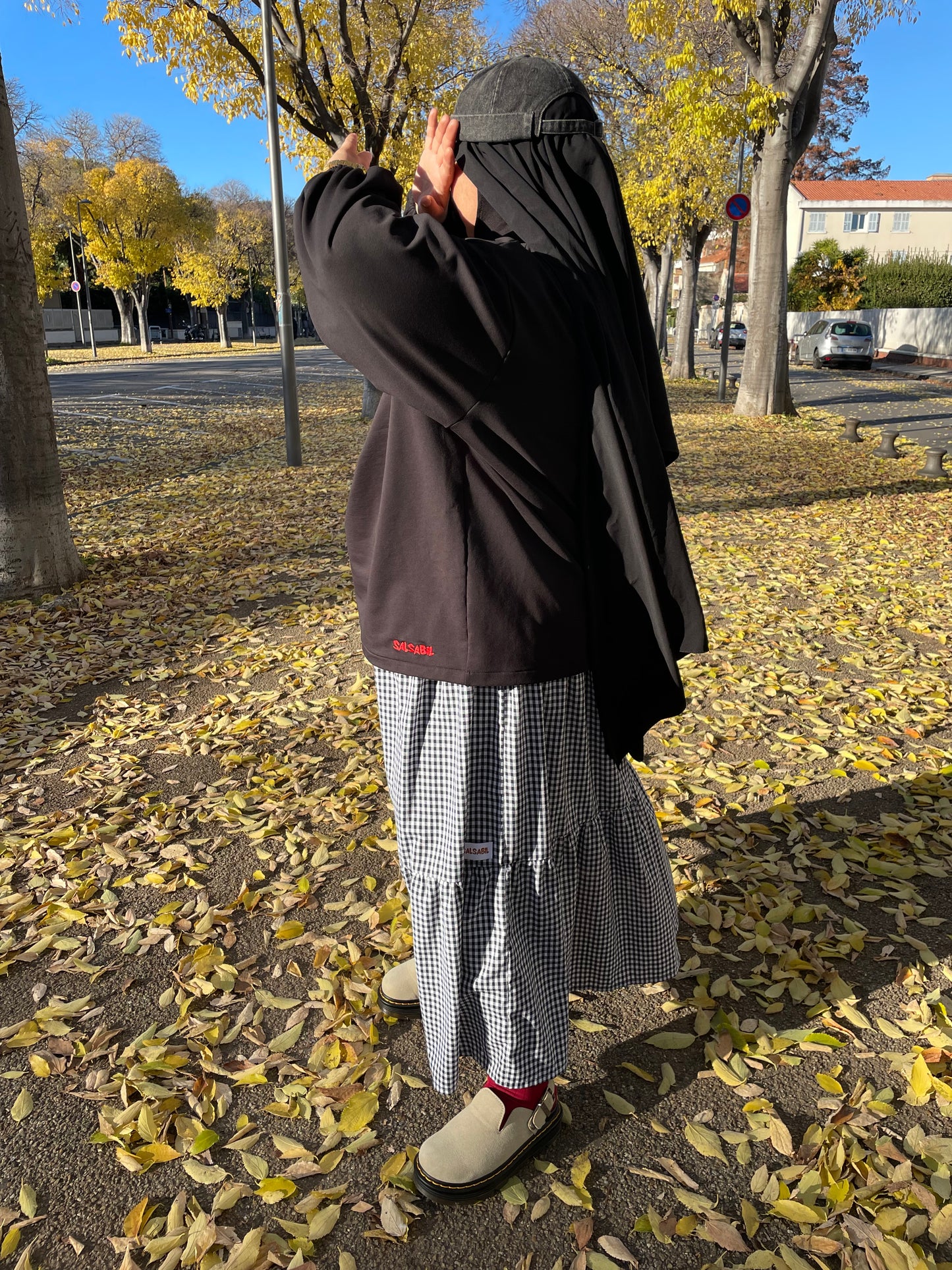 CLASSY SWEATER black